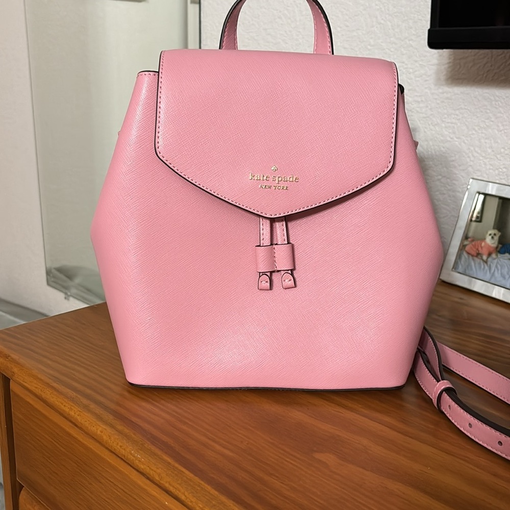 NWOT Kate Spade Lizzie Saffiano Leather
Medium Flap Backpack Carnation Pink
